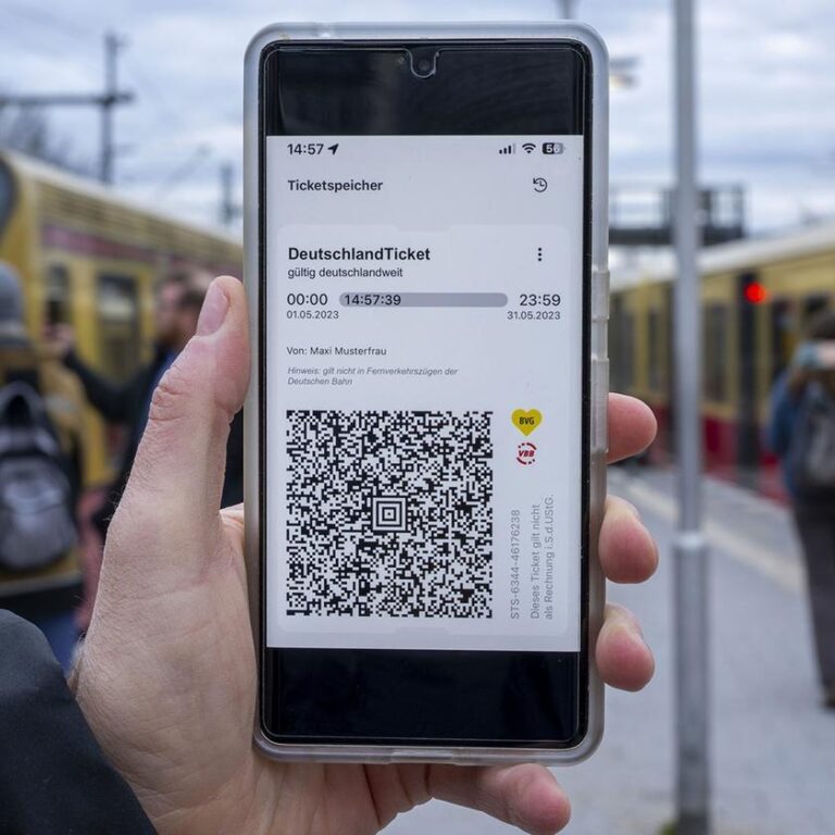 Reimagine Tours® Deutschland Ticket Concierge Ticket Purchase